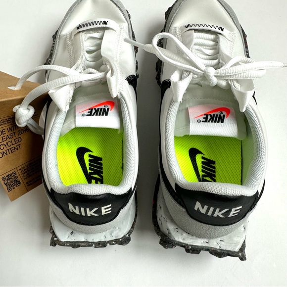 Nike Waffle Racer Crater Summit White Black Photon Dust 6 NWT - Picture 6 of 12